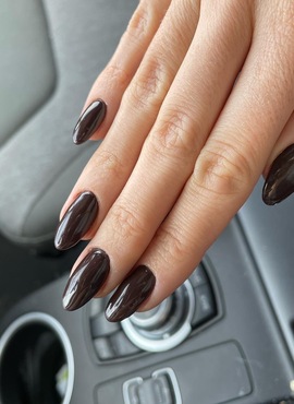 ​Manicure hybrydowy