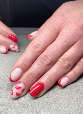 ​Manicure hybrydowy